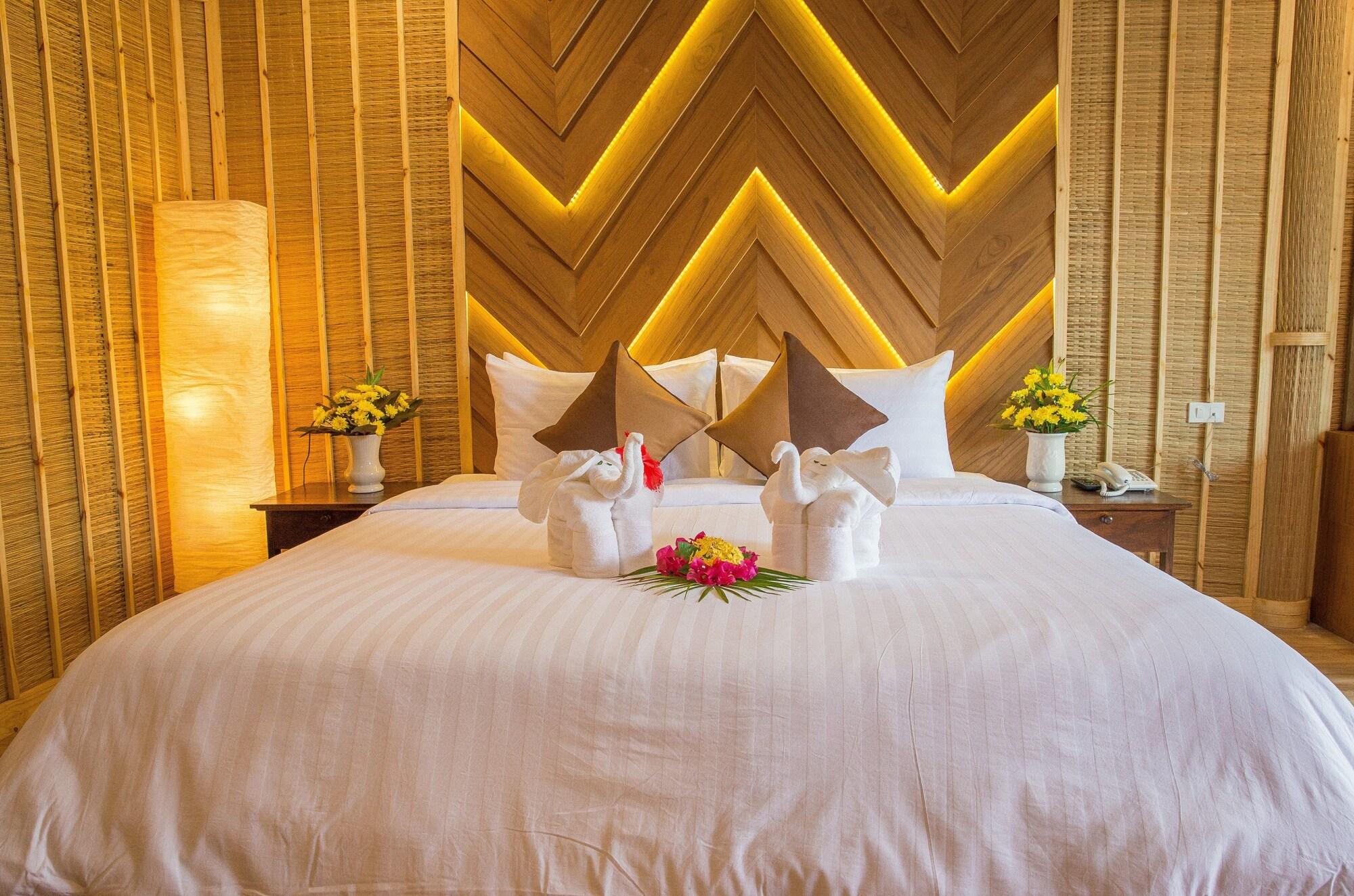 Adarin Beach Resort Мае Нам Екстериор снимка