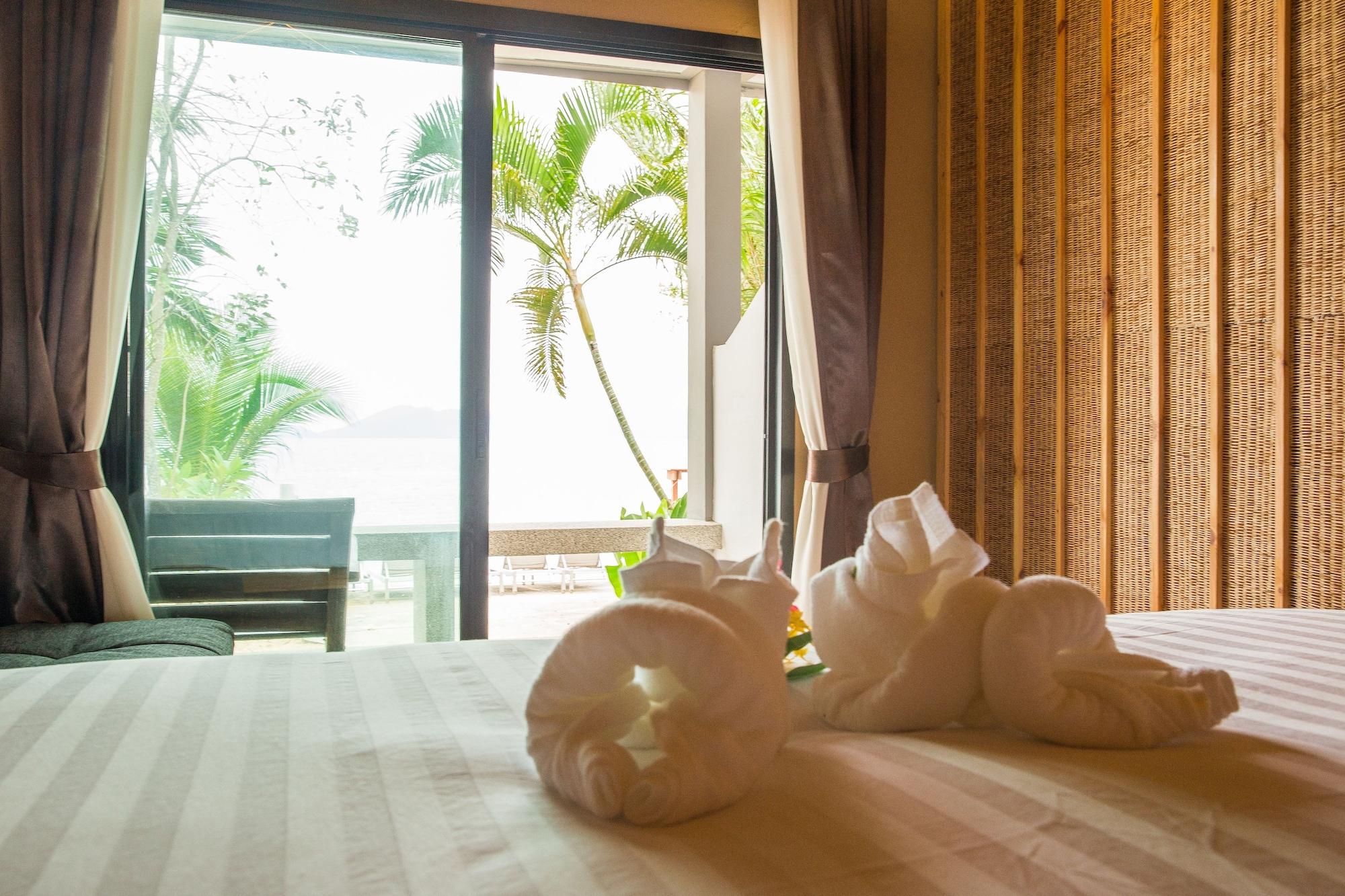 Adarin Beach Resort Мае Нам Екстериор снимка